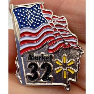 Walmart Pin - Market #32 - Hogeye 2018 Backside
